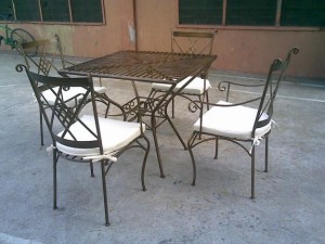 1269583106_83037946_1-Pictures-of--Dining-Set-Garden-Wrought-iron-Furniture